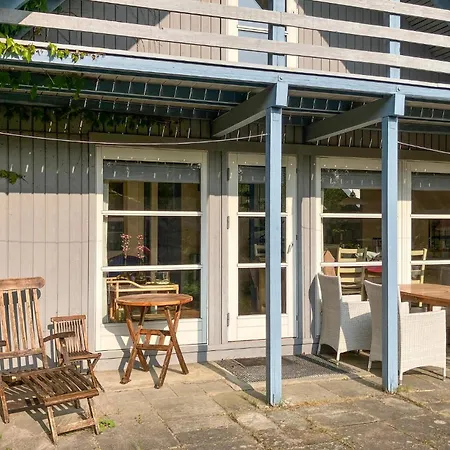 3 Bedroom Amazing In Højby